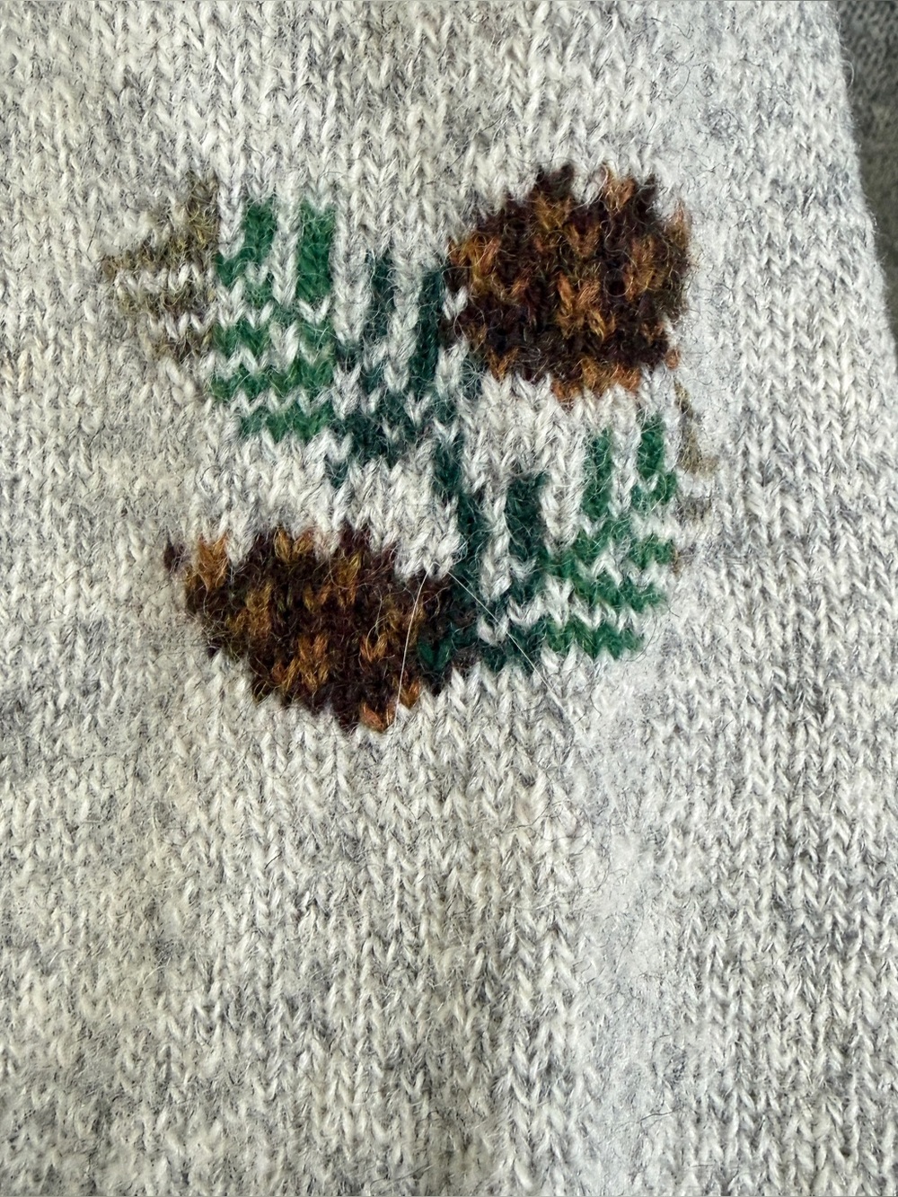 Vintage Woolrich Sweater Women XL Gray Wool Cardigan Fair Isle Deer Mountain 90s - Picture 13 of 13
